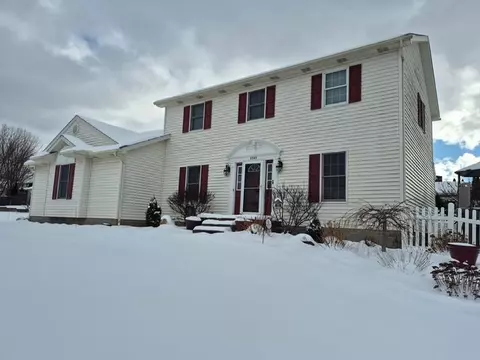 3543 Dominic Dr, Erie, PA 16506