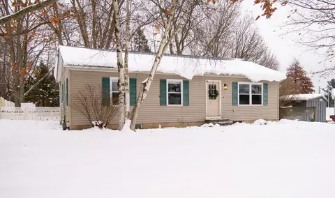 Exterior - 24 No Bar Dr, Corry, PA 16407 photo 5 of 10