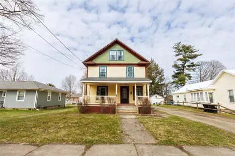 533 E South St, Corry, PA 16407