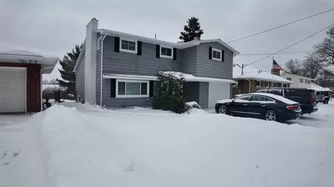 1574 W 41st St, Erie, PA 16509