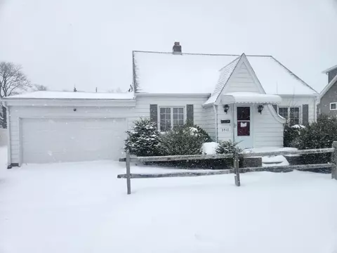 3511 Greengarden Blvd, Erie, PA 16508