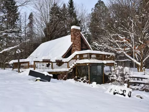 28315 Shaffer Rd, Guys Mills, PA 16327