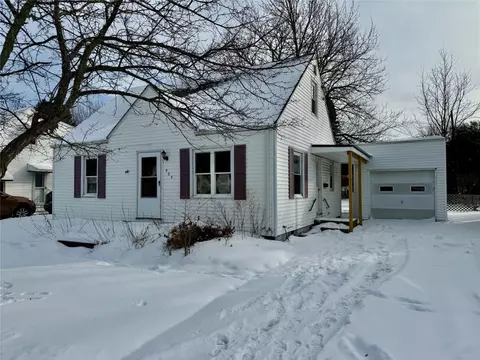 925 E 34th St, Erie, PA 16504