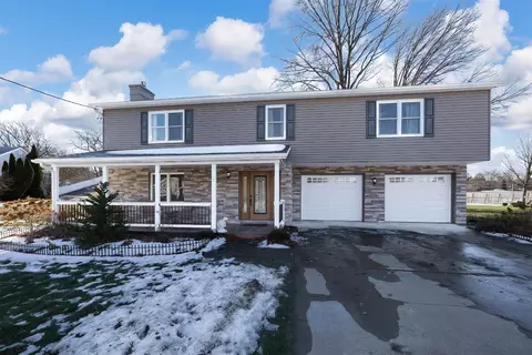 11359 Martin Rd, North East, PA 16428