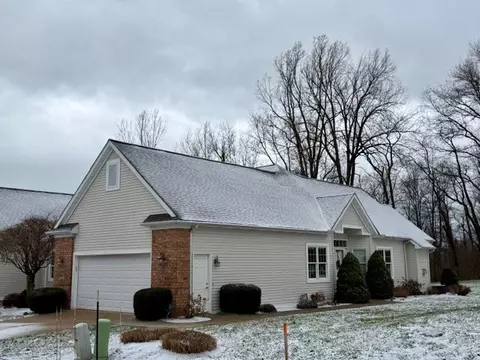 2007 Chatham Dr, Fairview, PA 16415