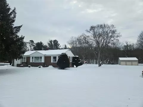 2559 Zimmerly Rd, Erie, PA 16506