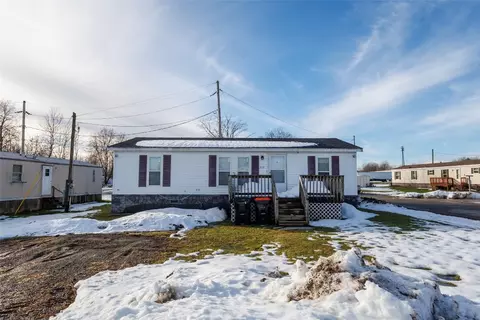 259 Seminole Ave, Corry, PA 16407
