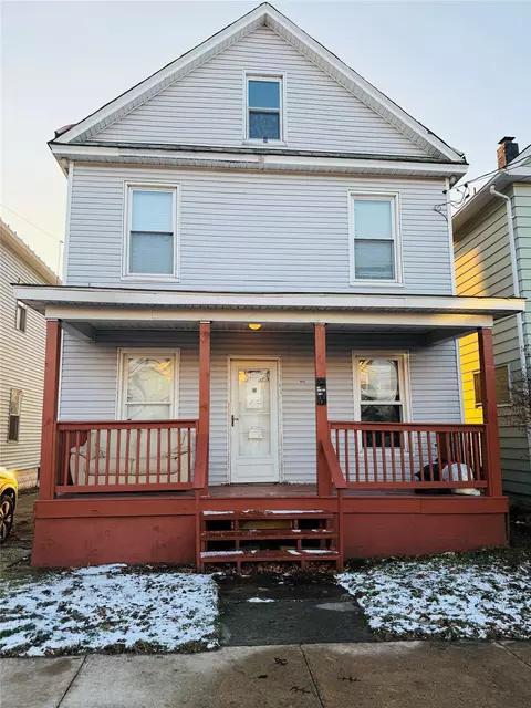 914 Hess Ave, Erie, PA 16503