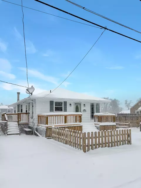 1962 Glendale Ave, Erie, PA 16510