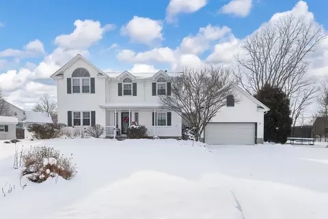 2232 Foxwood Dr, Erie, PA 16510