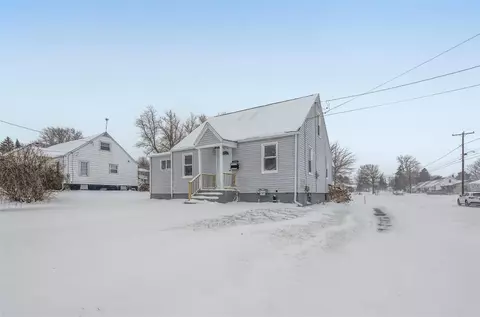 4004 Washington Ave, Erie, PA 16508