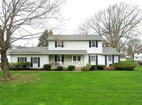 190 Harbor Rd, Erie, PA 16511