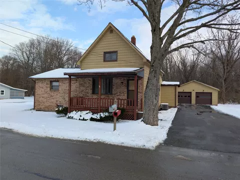 731 Eldred St, Erie, PA 16511
