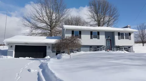 10859 Hill Rd, Wattsburg, PA 16442