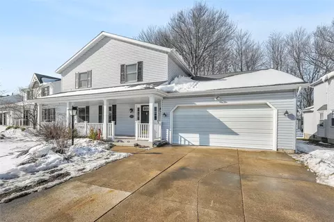 1214 Jonathan Dr, Erie, PA 16509