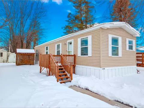 2500 Nursery Rd #105 N, Lake City, PA 16423