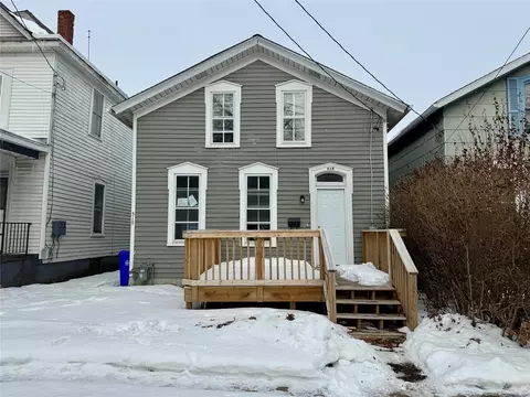 518 W 19th St, Erie, PA 16502