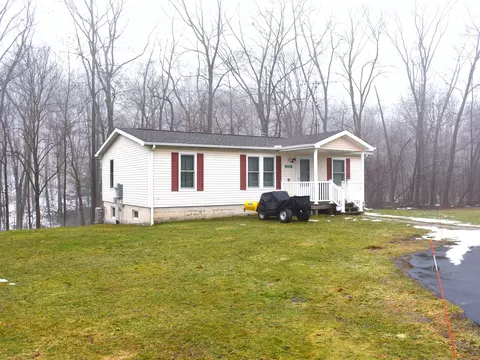 20379 Grange Center Rd, Saegertown, PA 16433