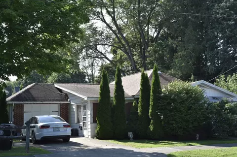 219 S Summer St, Corry, PA 16407