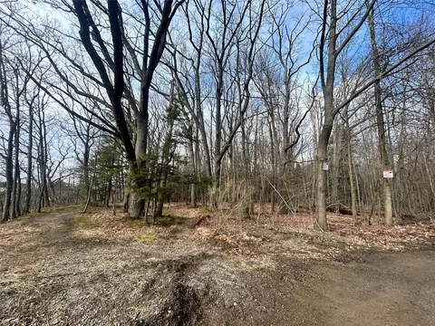 Ponderosa Drive, Erie, PA 16509