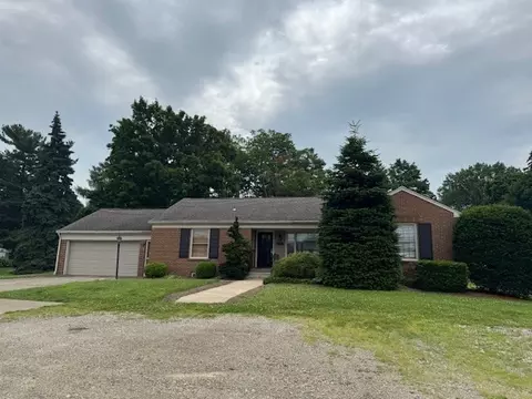 3233 W 26 St, Millcreek, PA 16505