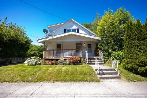 3926 Wood St, Erie, PA 16509