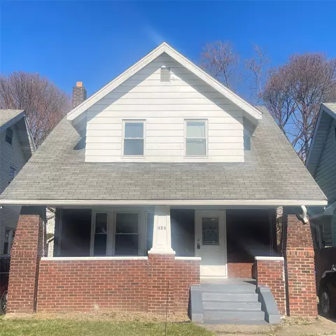 323 Lighthouse St, Erie, PA 16507