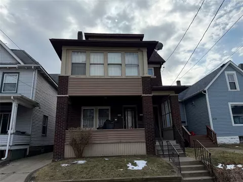 1047 W 7th St, Erie, PA 16502