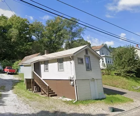 18367 Cussewago Rd, Meadville, PA 16335