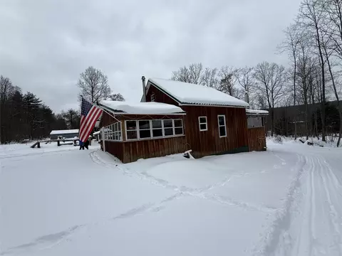 3025 Lottsville Niobe Rd, Freehold, PA 16402