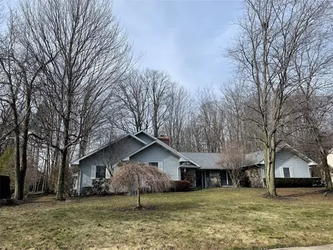 4254 Prestwick Dr, Erie, PA 16506