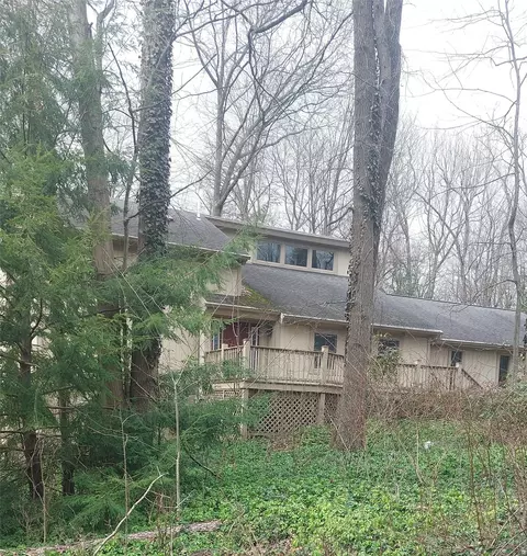 1280 Ridgemont Dr, Meadville, PA 16335