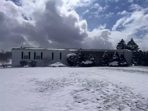 18229 198 Hwy, Saegertown, PA 16433