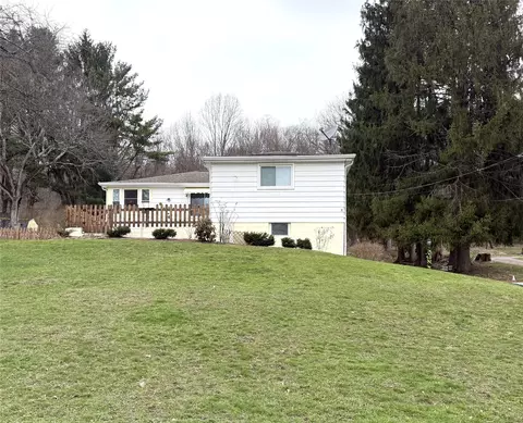 11375 Pennsylvania Ave, Meadville, PA 16335