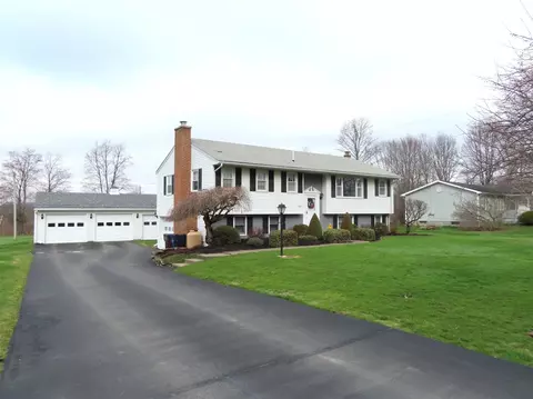 13809 S Norrisville Rd, Meadville, PA 16335