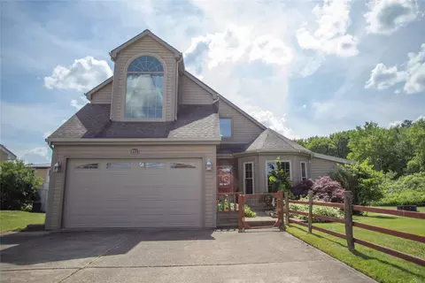 10857 Aldina Dr, Conneaut Lake, PA 16316