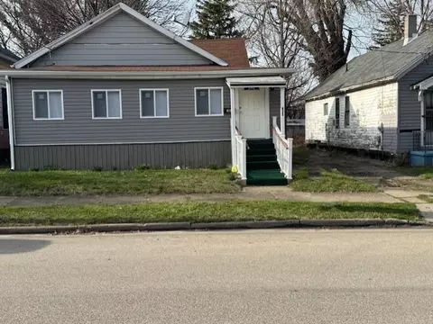 706 E 9th St, Erie, PA 16503