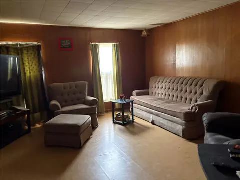 Living - 604 E South St, Corry, PA 16407 photo 2 of 3