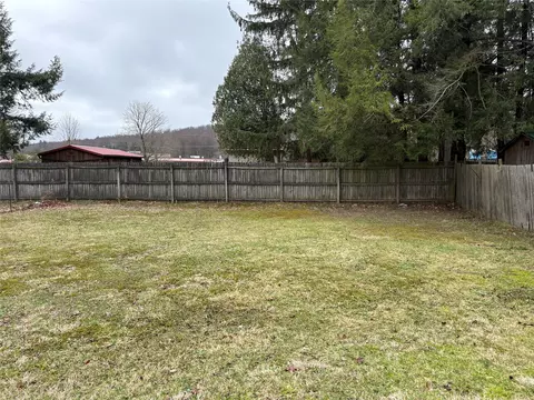 Exterior - 604 E South St, Corry, PA 16407 photo 4 of 4