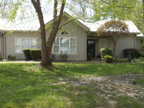 11303 Dawn Dr, Meadville, PA 16335