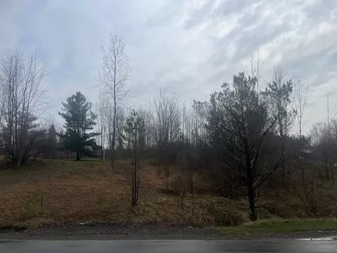 9237 Kuhl Rd, Wattsburg Boro, PA 16510