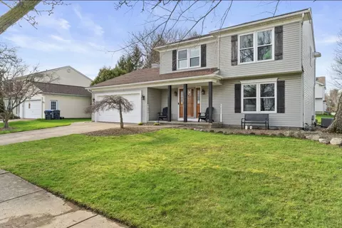 2916 Pleasant Valley Dr, Millcreek, PA 16506