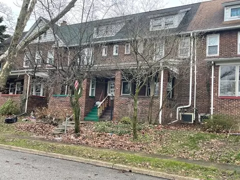 3817 Draper Pl, Erie, PA 16511