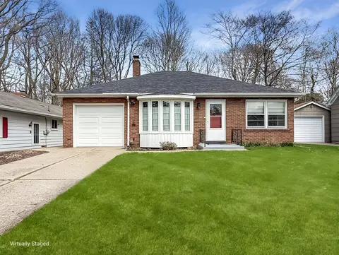 405 Chelsea Ave, Erie, PA 16505