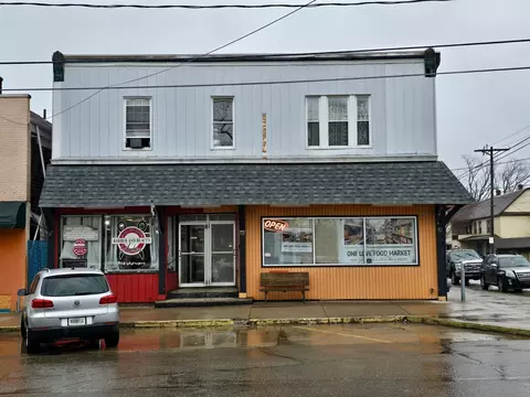 1029 31 East Ave, Erie, PA 16503