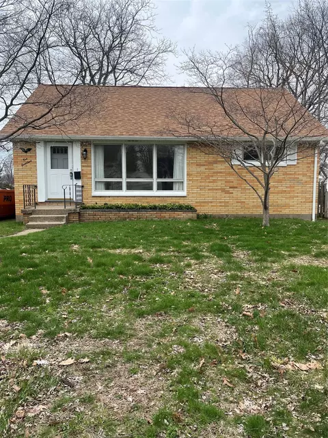 517 Chelsea Ave, Millcreek, PA 16505
