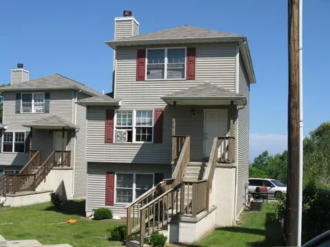 4147 Pine Ave, Erie, PA 16504