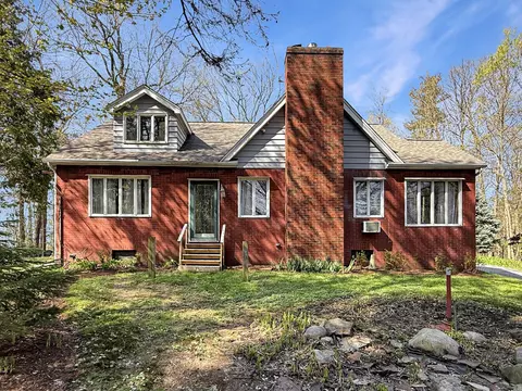 6750 W Ridge Rd, Fairview, PA 16415