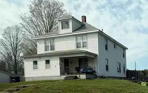 17 Graves St, Union City, PA 16438