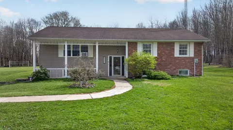 21997 Blooming Valley Rd, Meadville, PA 16335